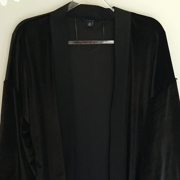 Ann Taylor Black Velvet Kimono - Picture 7 of 16